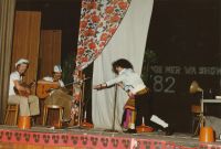 1982-01-10 Doe mer wa show 9 CV de Batmutsen 03 1982-01-10 Doe mer wa show 9 CV de Batmutsen 03